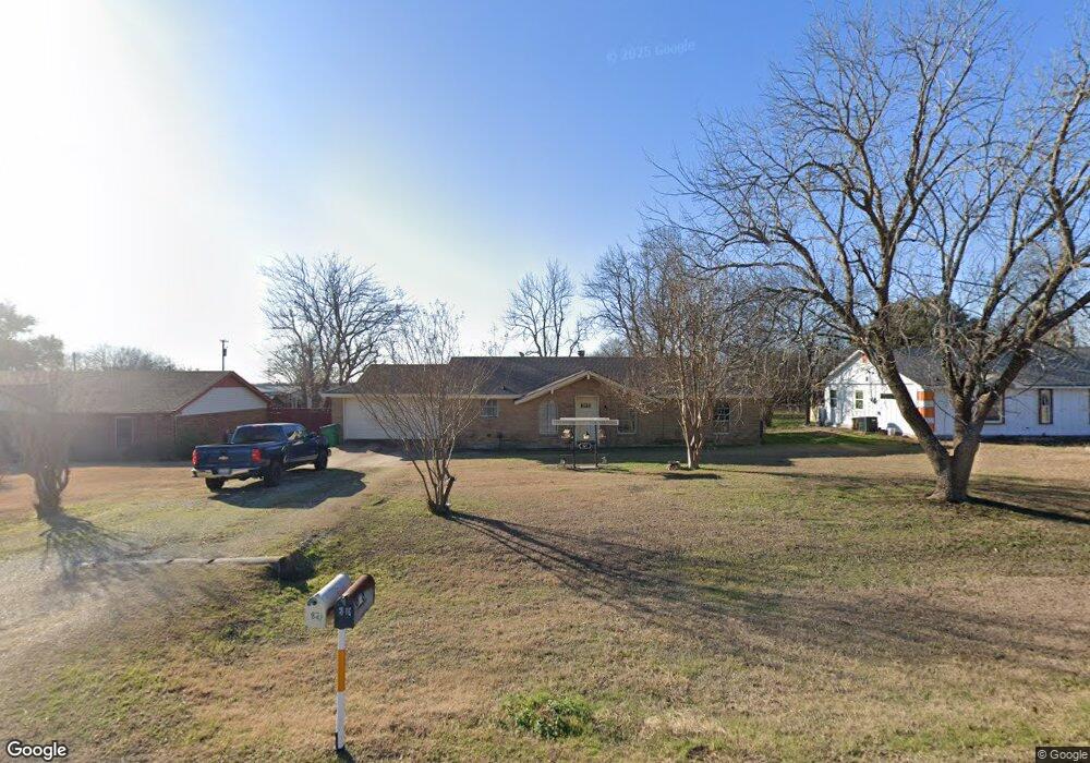 821 W 3rd St, Eddy, TX 76524 - photo 1