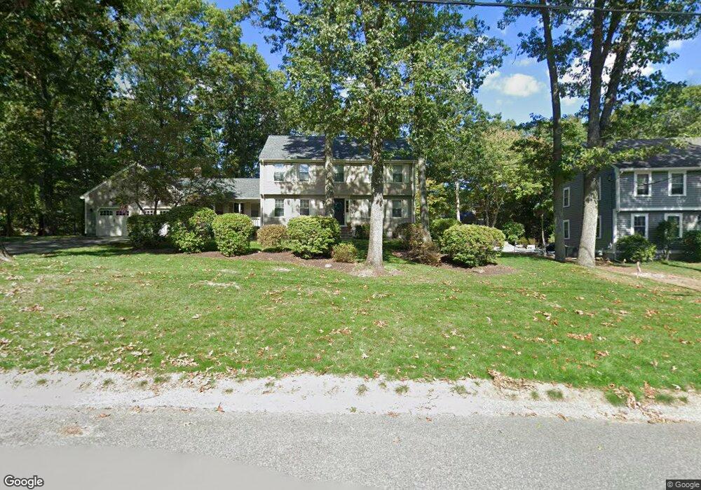 16 Buckboard Dr, Cumberland, RI 02864 - photo 1