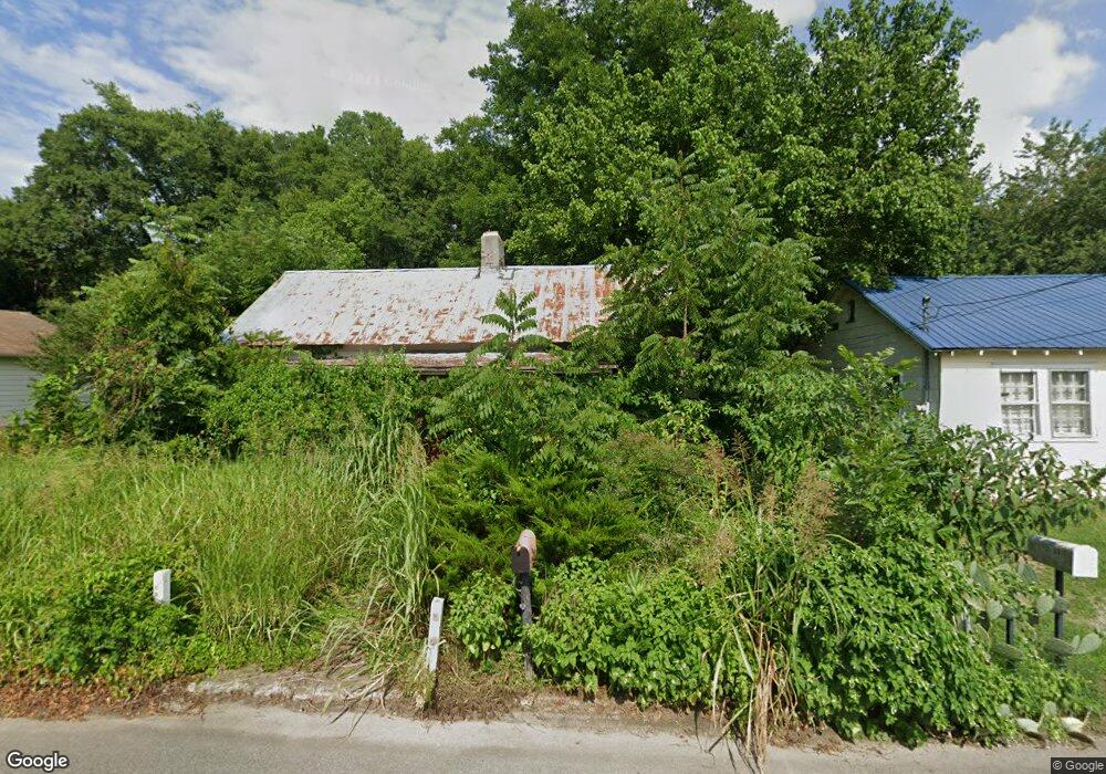 433 Spofford St, Pulaski, TN 38478 - photo 1