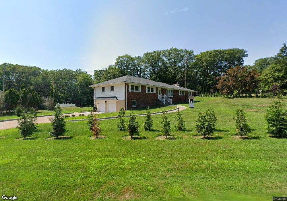 62 Ridge Rd, Upper Saddle River, NJ 07458 - photo 1