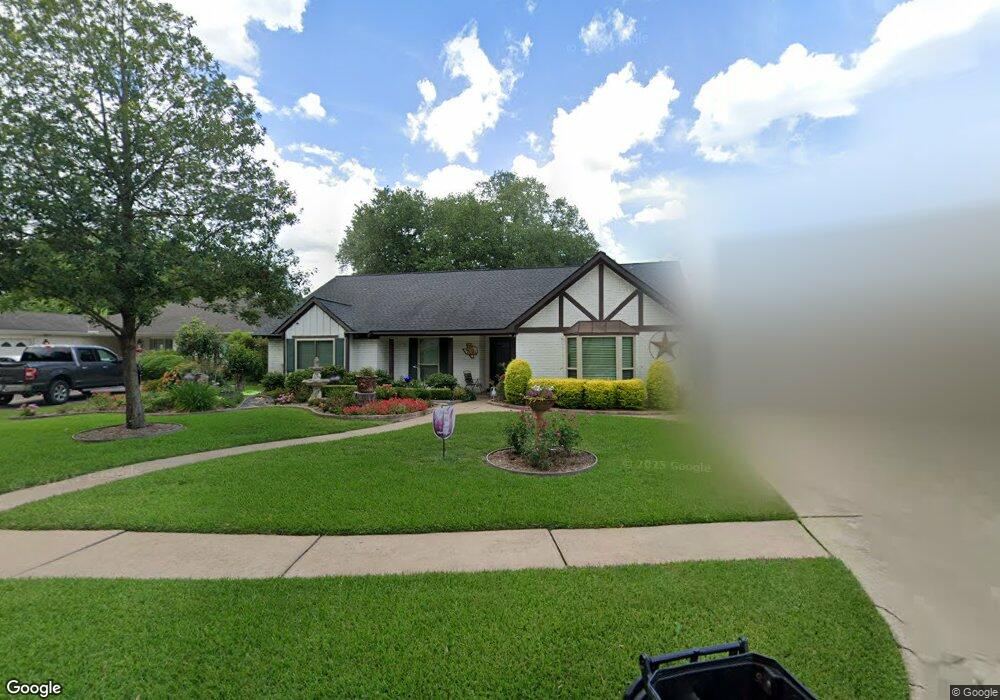 5926 Lawn Ln, Houston, TX 77088 - photo 1