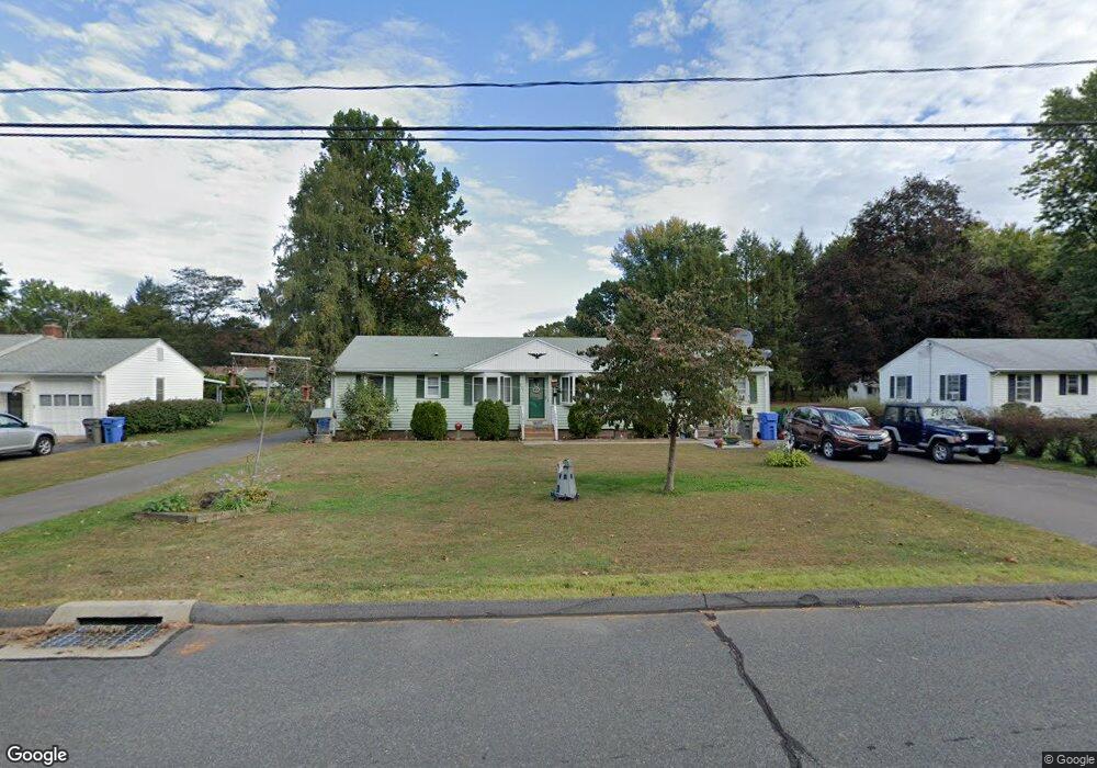 287 Burnham St, Manchester, CT 06042 - photo 1