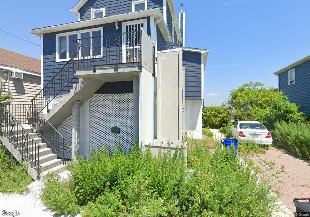 77 W 18th Rd, Broad Channel, NY 11693 - photo 1