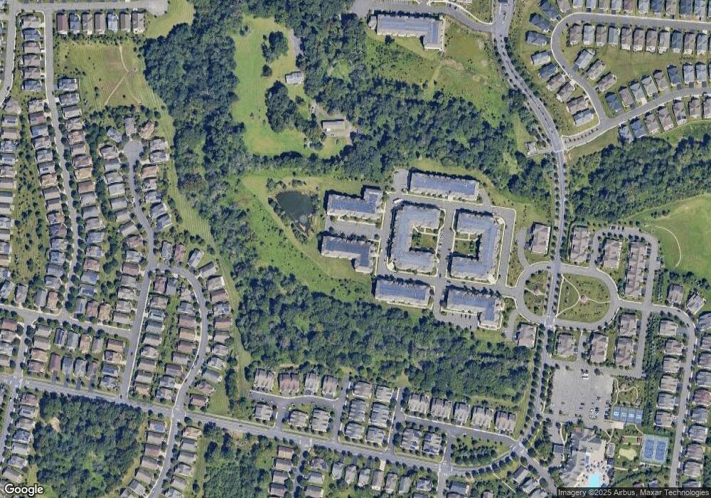 3209 Enclave Cir unit 3209, Somerset, NJ 08873 - photo 1