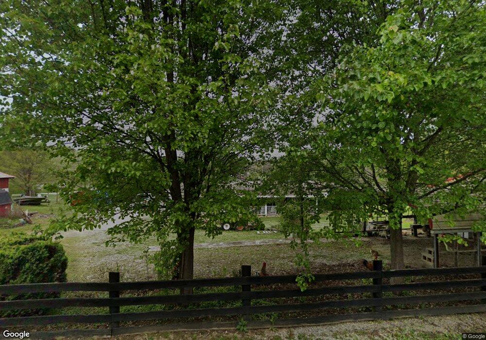 246 Briarwood Dr, Burnside, KY 42519 - photo 1