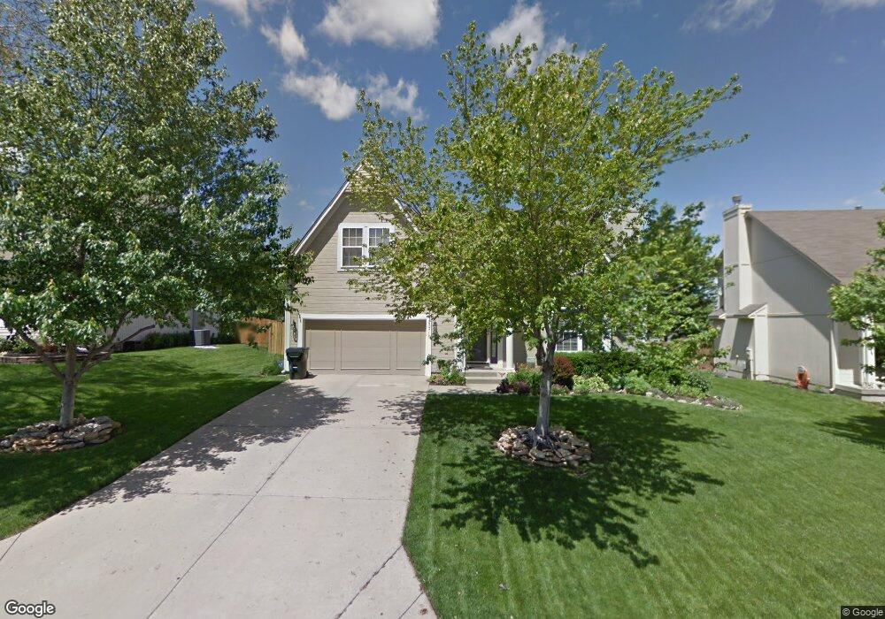 23710 W 58th St, Shawnee, KS 66226 - photo 1