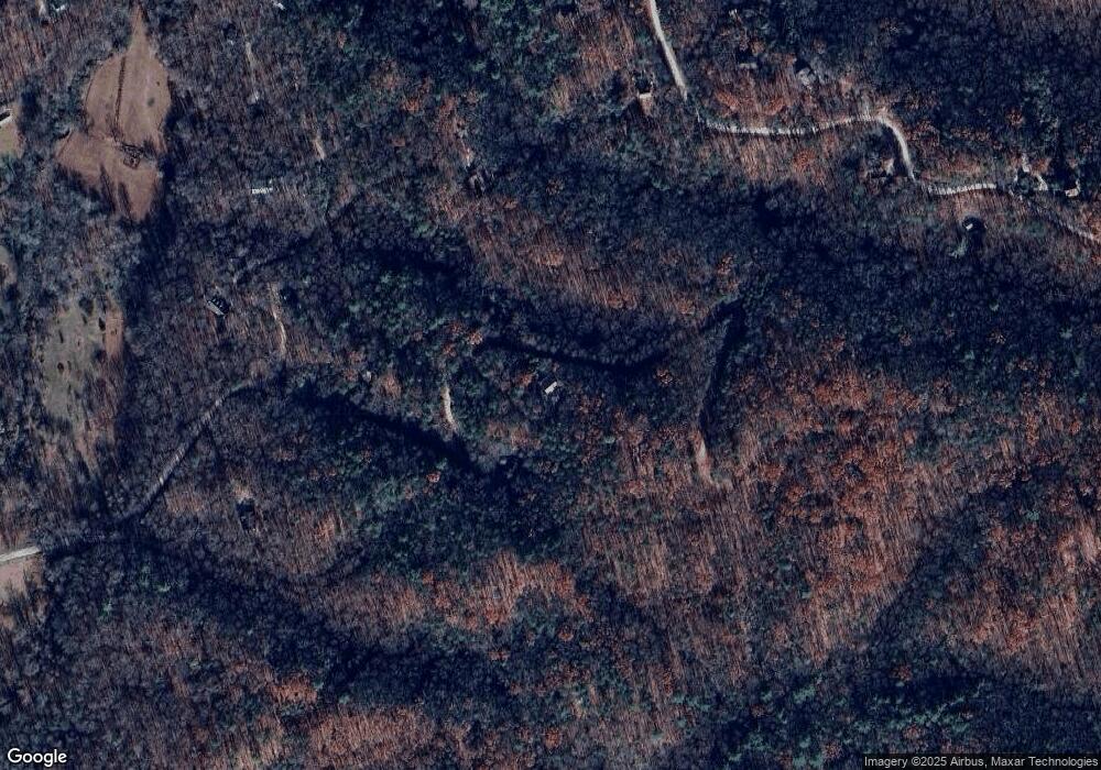 520 Oak Forest Dr, Clarkesville, GA 30523 - photo 1