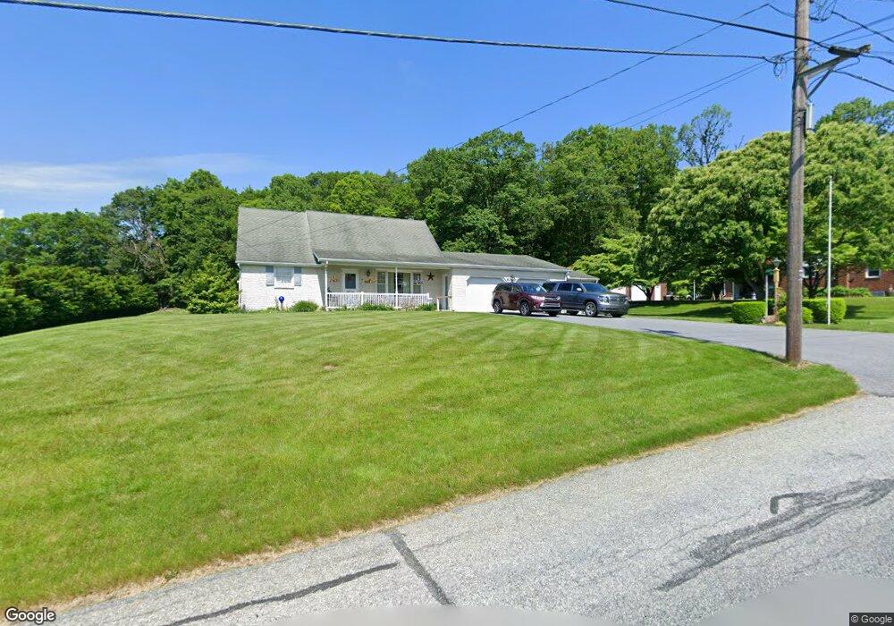 2924 Edgewood Ct, Orefield, PA 18069 - photo 1