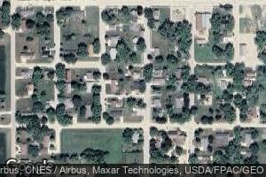 307 2nd St SW, Buffalo Center, IA 50424