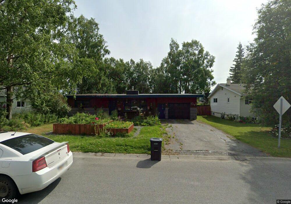 2622 W 27th Ave, Anchorage, AK 99517 - photo 1