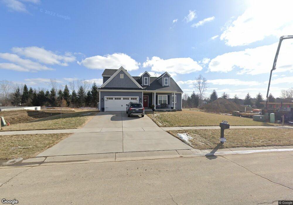 10474 Cobblestone Blvd, Davison, MI 48423 - photo 1