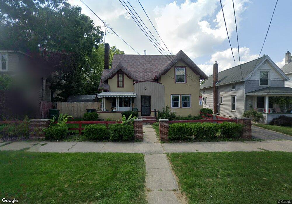 723 N Walnut St, Lansing, MI 48906 - photo 1