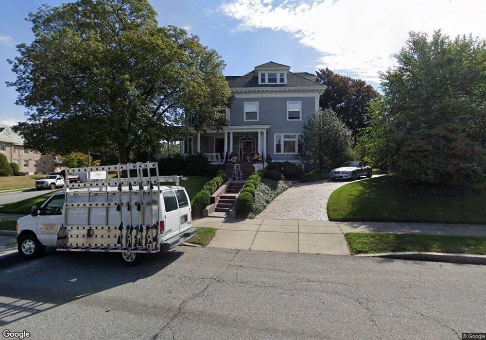 851 Highland Ave, Fall River, MA 02720 - photo 1