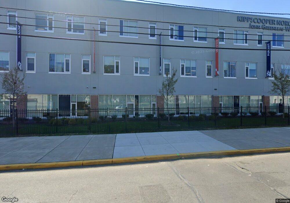 736 Chestnut St, Camden, NJ 08103 - photo 1