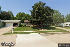 412 10th Ave SE, Pipestone, MN 56164