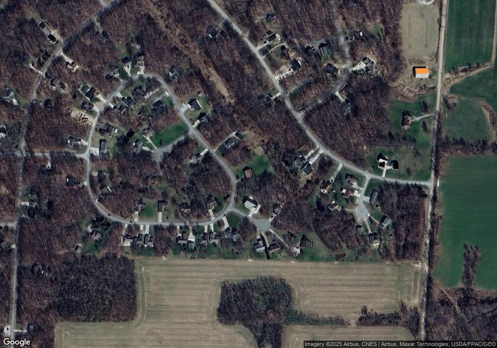 785 Royal Cir, Howard, OH 43028 - photo 1