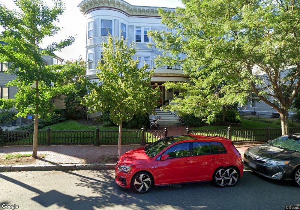 131 Magazine St unit B, Cambridge, MA 02139 - photo 1