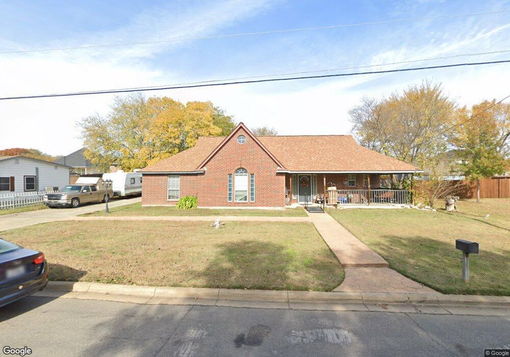 8205 Sayers Ln, North Richland Hills, TX 76182 - photo 1