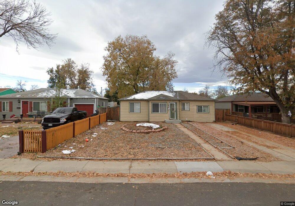 1919 Kenton St, Aurora, CO 80010 - photo 1