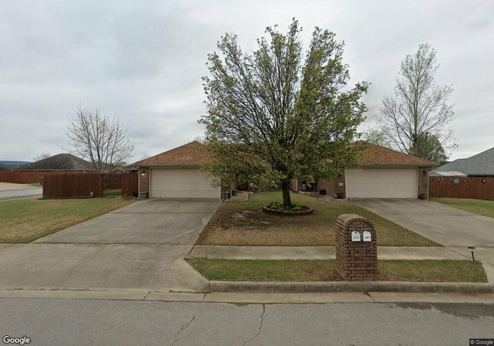 800 Herron St, Prairie Grove, AR 72753 - photo 1