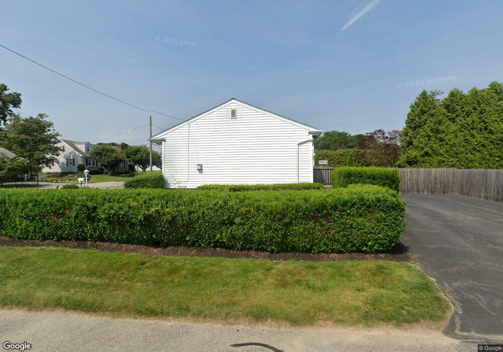 3 Hilltop Rd, North Dartmouth, MA 02747 - photo 1