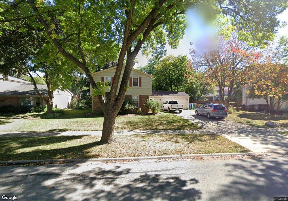 1524 N Columbia St, Naperville, IL 60563 - photo 1