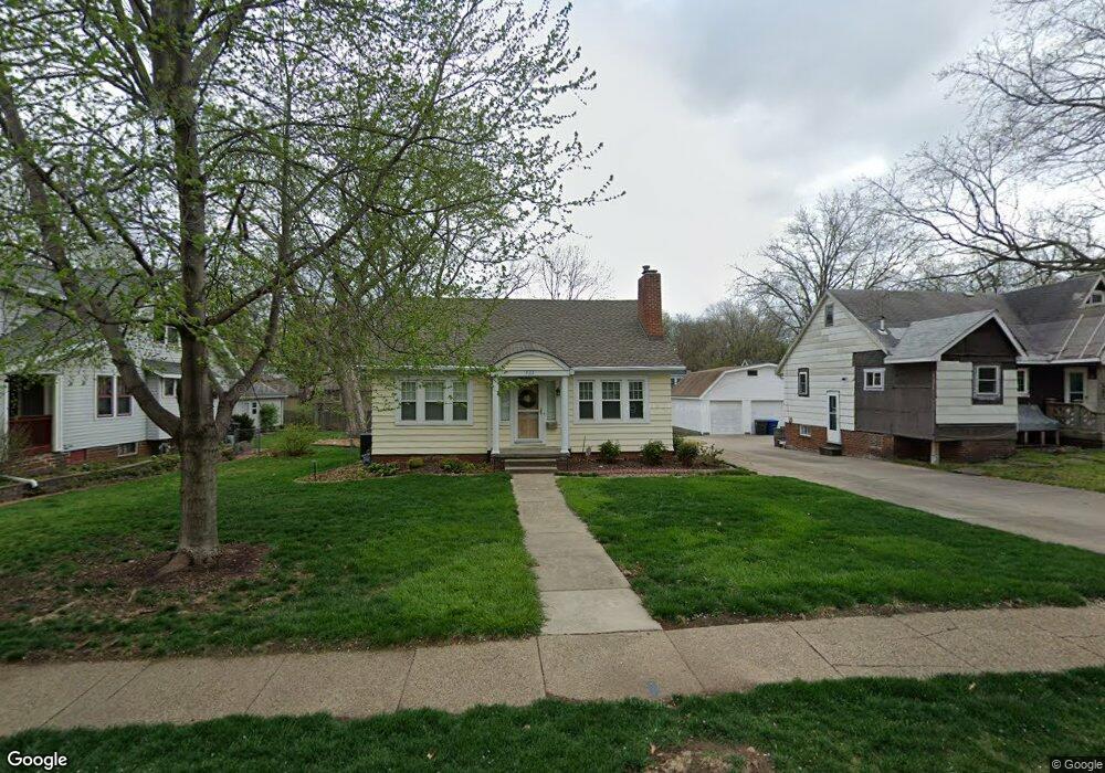 933 38th St, Des Moines, IA 50312 - photo 1