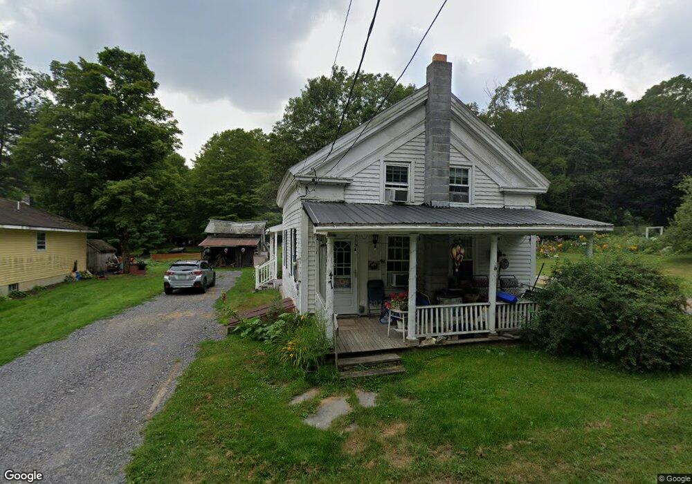 47 Pine St, Castleton, VT 05735 - photo 1