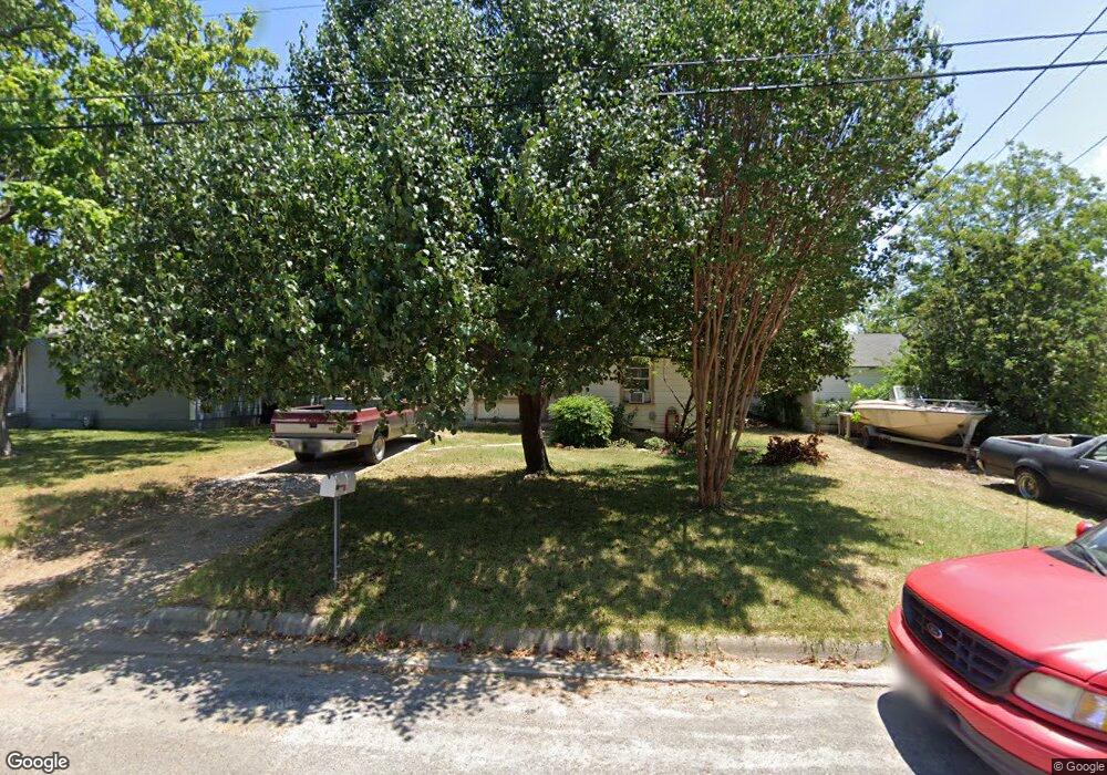 1002 Gladney St, Gainesville, TX 76240 - photo 1