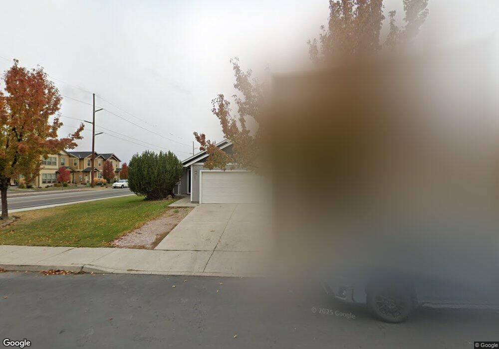 3491 SW Metolius Meadow Ct, Redmond, OR 97756 - photo 1