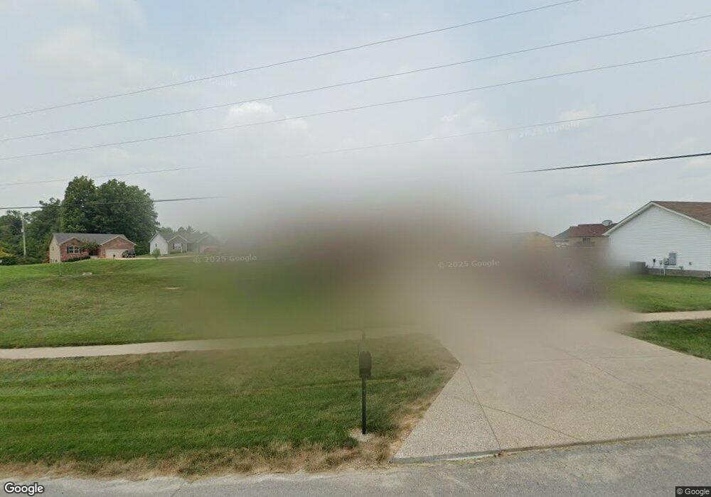 572 Gentry Ln, Mount Washington, KY 40047 - photo 1