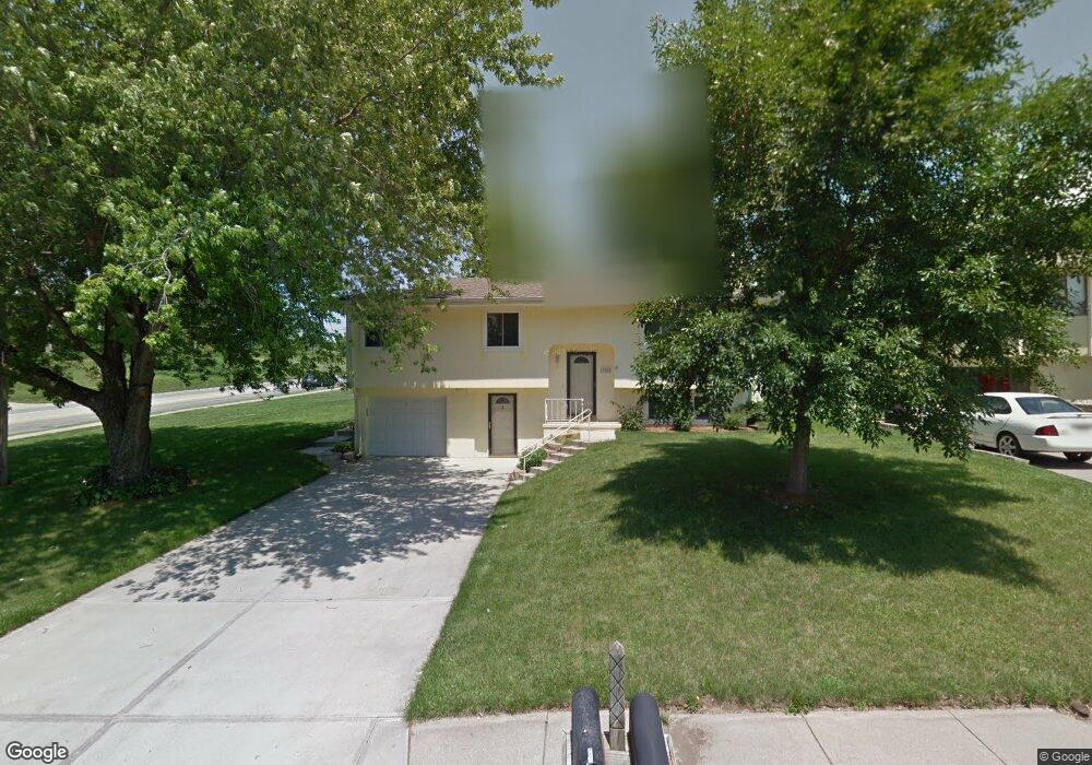 13088 Ames Ave, Omaha, NE 68164 - photo 1