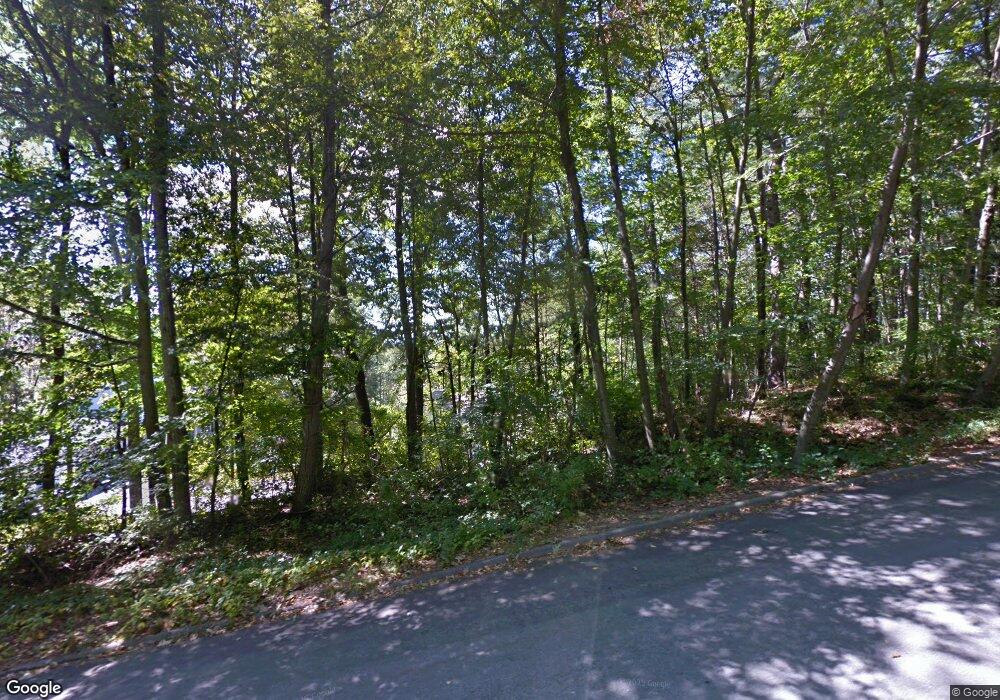 17 Country Club Estate, Dover, NH 03820 - photo 1