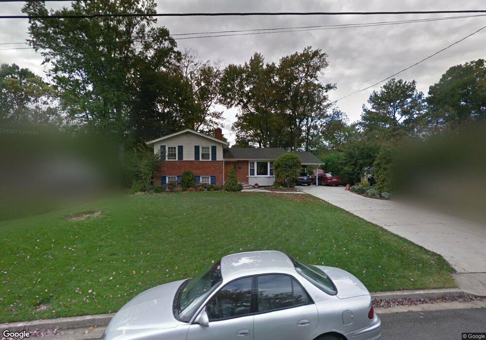 8838 Camfield Dr, Alexandria, VA 22308 - photo 1