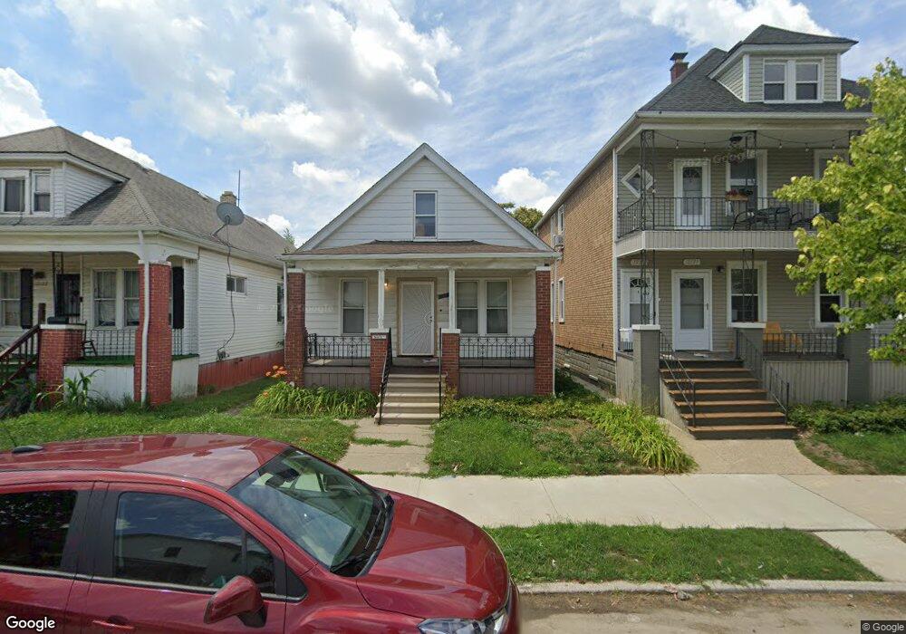 12129 Lumpkin St, HamtraMcK, MI 48212 - photo 1