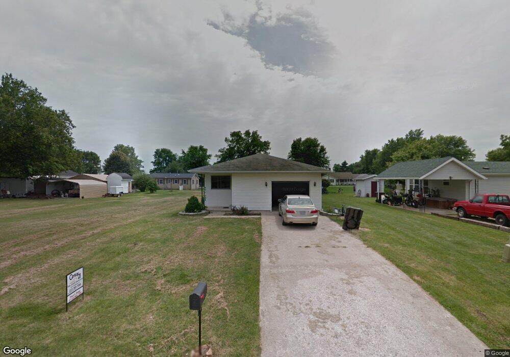 352 Mc Henry, Virginia, IL 62691 - photo 1
