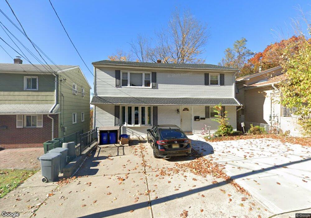 567 Stewart St, Ridgefield, NJ 07657 - photo 1