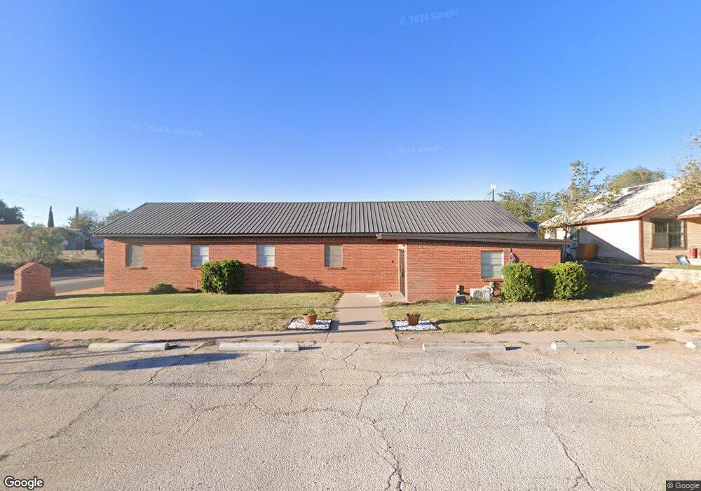 501 E 14th St, Big Spring, TX 79720 - photo 1