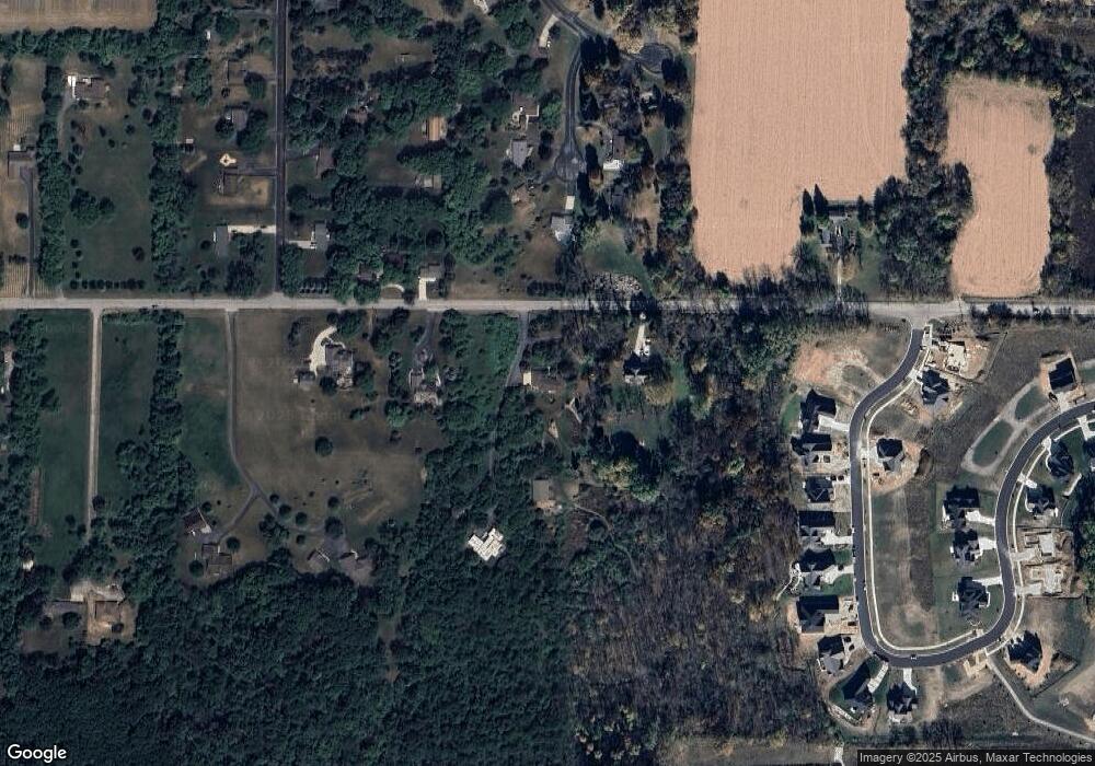 N55W25555 Richmond Rd, Sussex, WI 53089 - photo 1