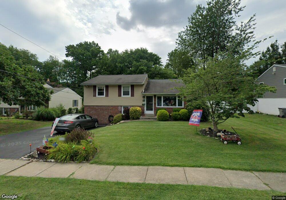 1033 Dougherty Dr, Swarthmore, PA 19081 - photo 1