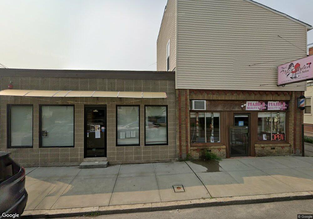 110 Mineral Spring Ave unit 2, Pawtucket, RI 02860 - photo 1