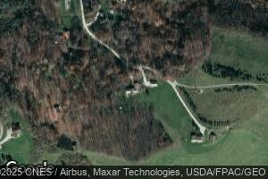 301 Stratton Ln, Flushing, OH 43977