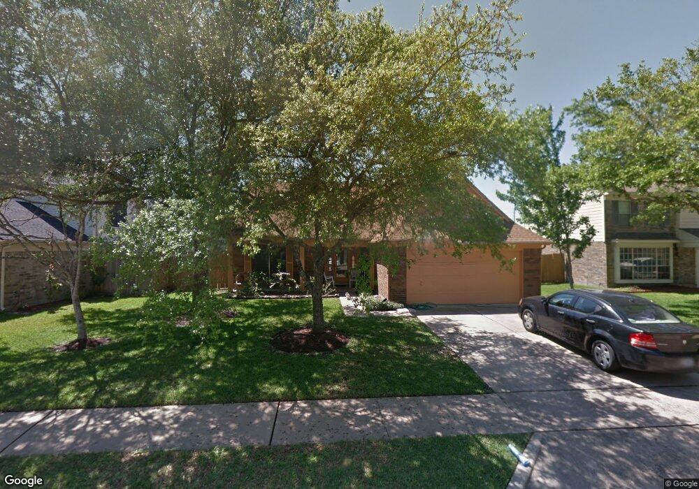 3912 Ivywood Dr, Pearland, TX 77584 - photo 1