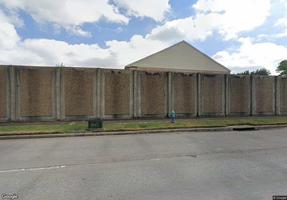 10392 Briar Forest Dr unit 33, Houston, TX 77042 - photo 1