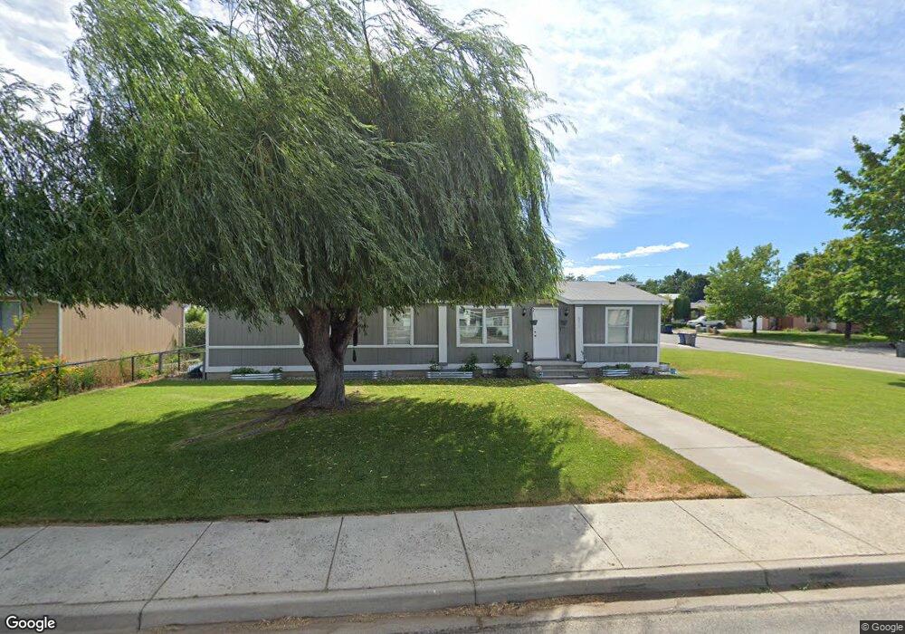 511 Newport Plaza, East Wenatchee, WA 98802 - photo 1