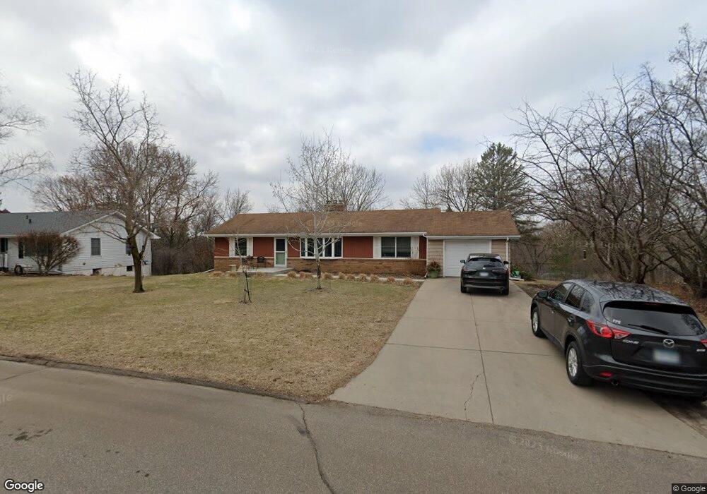 3838 Colgate Ave, Minnetonka, MN 55345 - photo 1