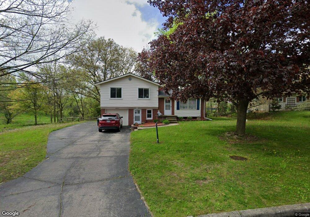 1404 Westerrace Dr, Flint, MI 48532 - photo 1