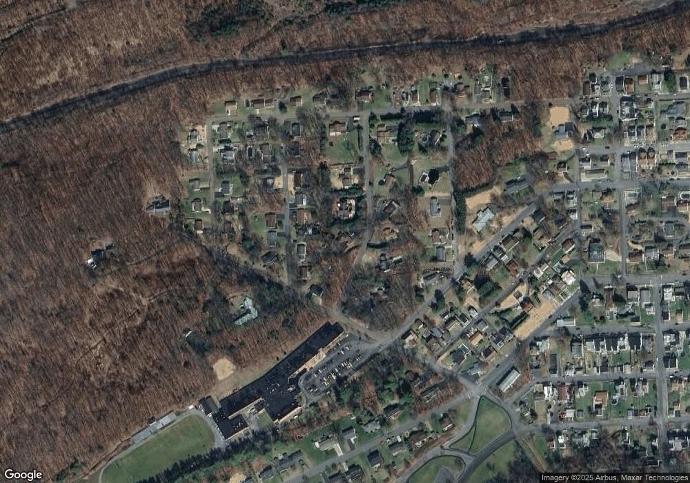 400 Beech St, Coal Township, PA 17866 - photo 1