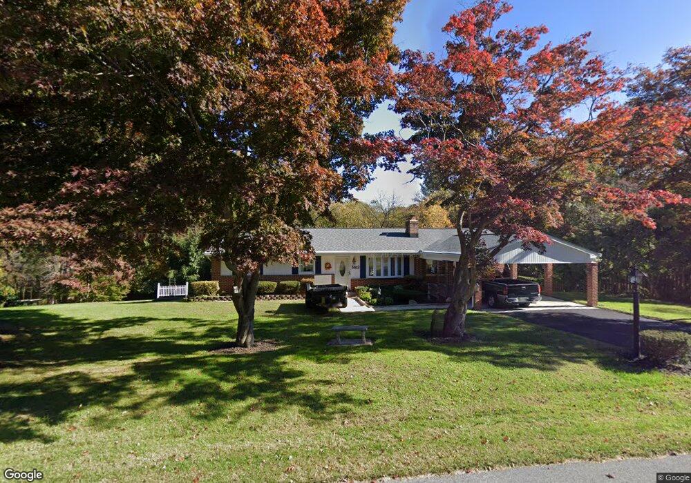 5812 Melville Rd, Sykesville, MD 21784 - photo 1