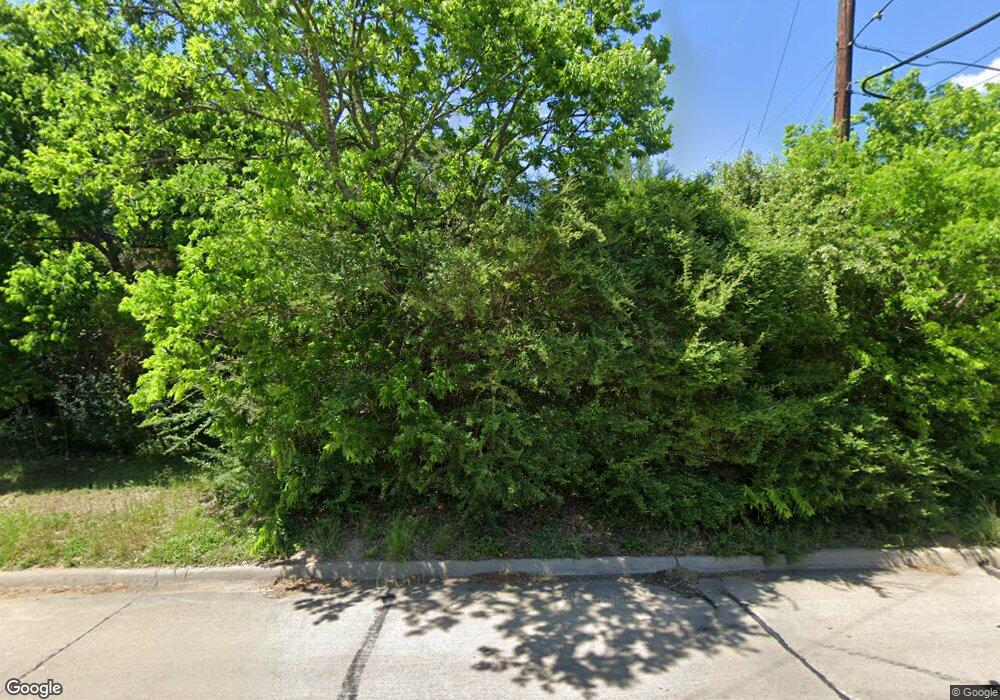 808 E Burnett St, Ennis, TX 75119 - photo 1